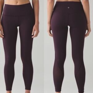 Lululemon Leggings Deep Breath Tights in Black Women’s Size 4